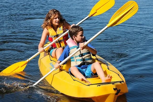Les meilleures astuces pour réussir votre sortie en kayak