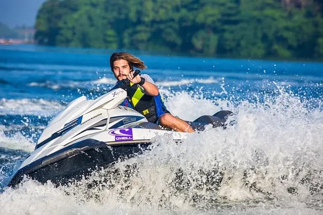 Comment choisir le bon équipement pour vos loisirs en mer