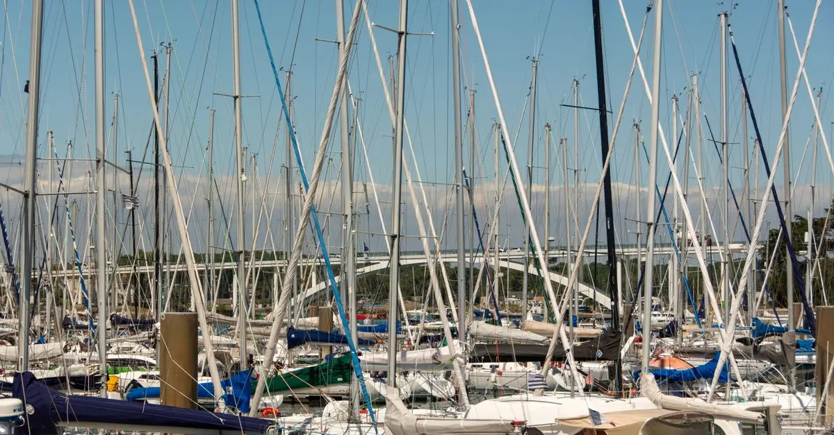 Les meilleures destinations pour faire du windsurf