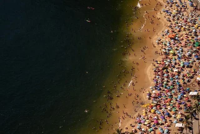 Les meilleures plages pour des loisirs en mer en famille