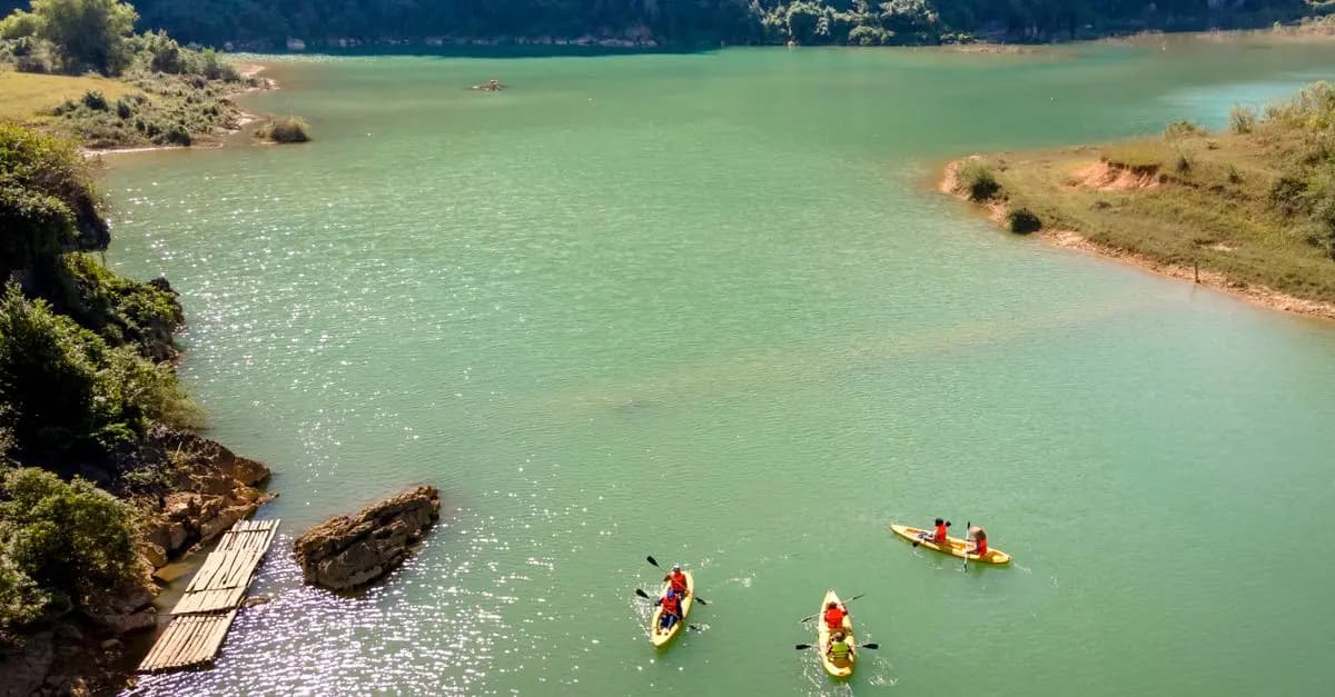 Comment choisir le bon kayak pour vos sorties en mer